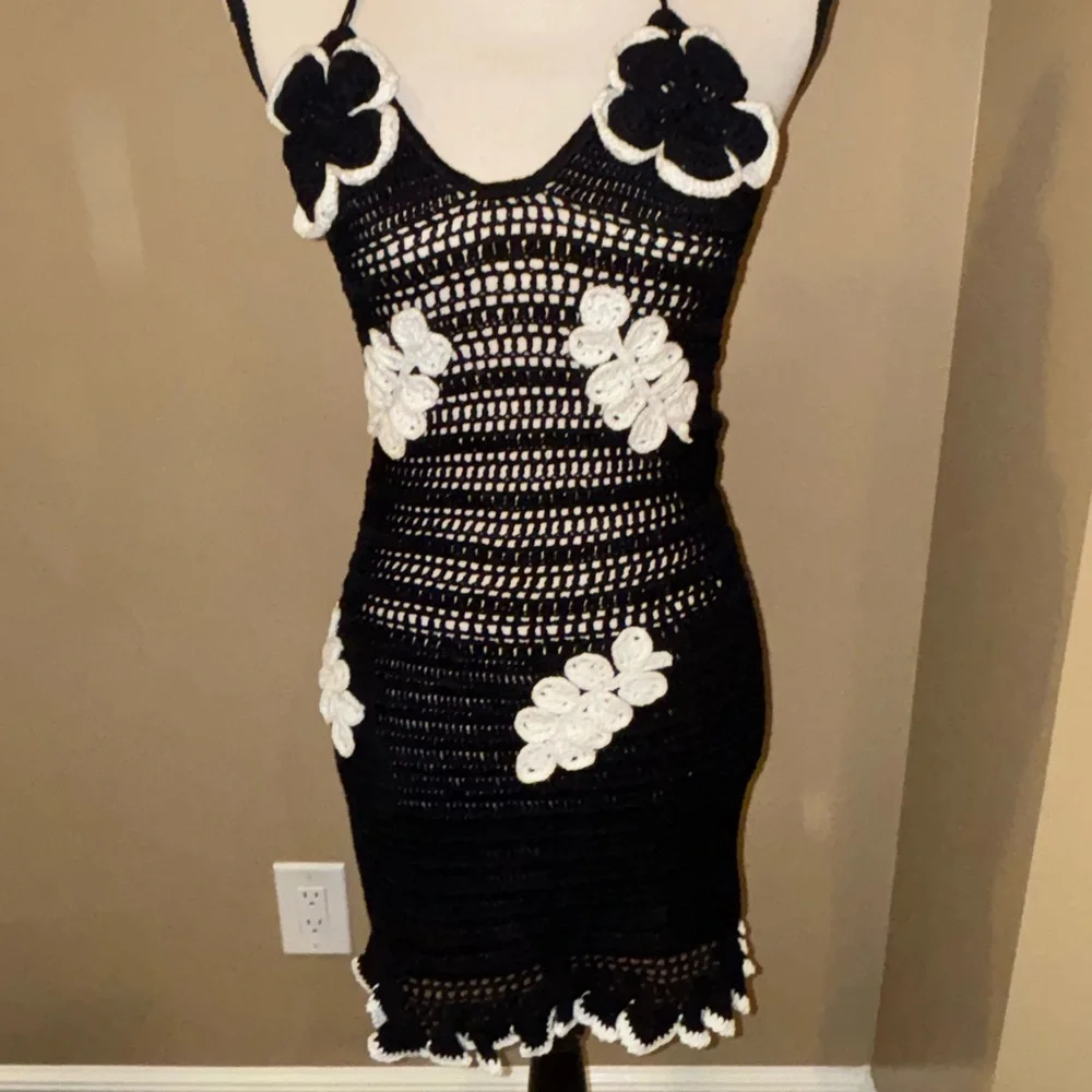 PatBI Black Crochet Halter Mini Dress with White Floral Appliqués - Picture 6 of 12